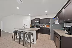228 Foxhunter St, Fort Worth, TX 76131 - Photo 8