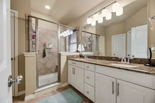 3895 Asbury Ln, Addison, TX 75001 - Photo 16
