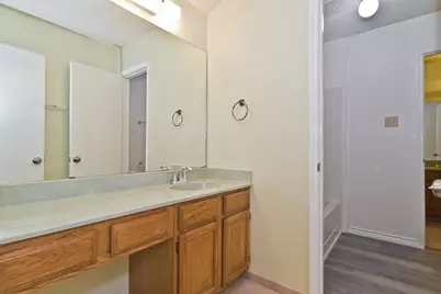 6014 Parkmeadow Drive, Arlington, TX 76018 - Photo 32