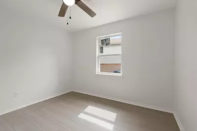 2024 Oakmeadow Street, Bedford, TX 76021 - Photo 18