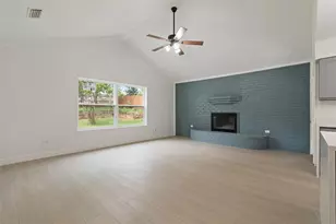 2024 Oakmeadow St, Bedford, TX 76021 - Photo 4