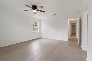 2024 Oakmeadow St, Bedford, TX 76021 - Photo 12
