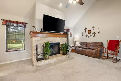 413 Rugged Drive, Red Oak, TX 75154 - Photo 6