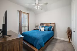 583 Crystal Lk Ln, Red Oak, TX 75154 - Photo 16