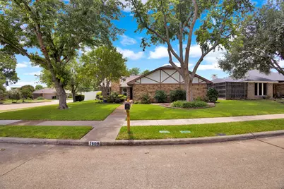 1600 Hearthstone Drive, Plano, TX 75023 - Photo 4