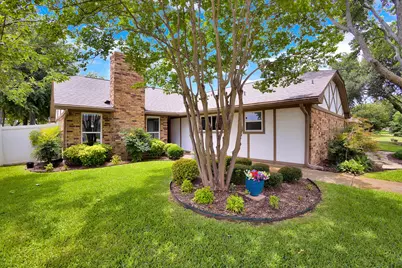 1600 Hearthstone Drive, Plano, TX 75023 - Photo 2