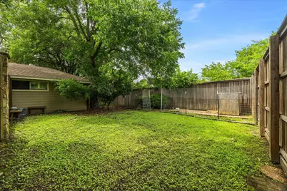 110 W Crockett Street, Wolfe City, TX 75496 - Photo 24