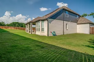 185 Ivy Pkwy, Van Alstyne, TX 75495 - Photo 24