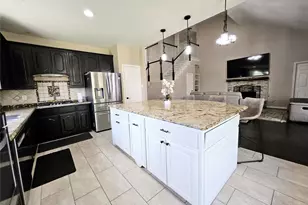 324 Ambrose Dr, Murphy, TX 75094 - Photo 12