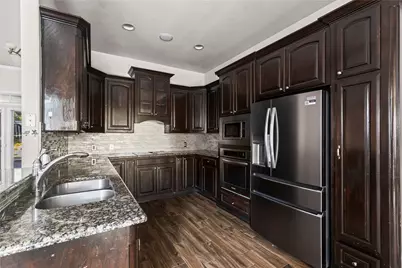 5517 Greenview Court, North Richland Hills, TX 76148 - Photo 10