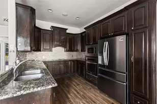 5517 Greenview Ct, North Richland Hills, TX 76148 - Photo 10