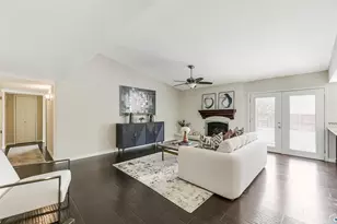5121 Pruitt Dr, The Colony, TX 75056 - Photo 14