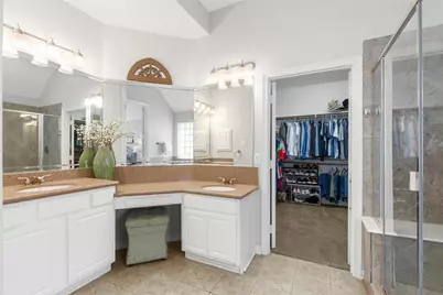 1600 Hackett Creek Drive, McKinney, TX 75072 - Photo 18