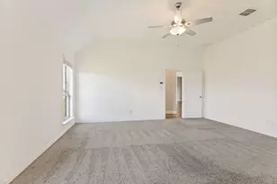 1310 Oliver Creek Dr, Justin, TX 76247 - Photo 20