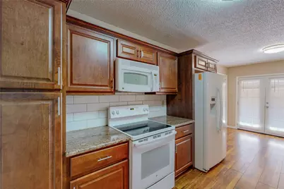1912 N Irving Heights Drive, Irving, TX 75061 - Photo 20