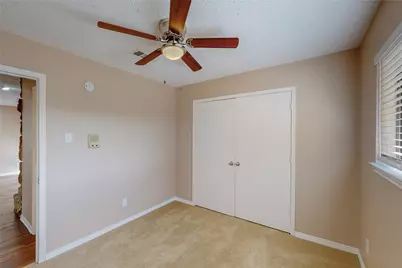 1904 N Irving Heights Drive, Irving, TX 75061 - Photo 22