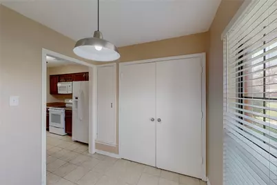 1904 N Irving Heights Drive, Irving, TX 75061 - Photo 12
