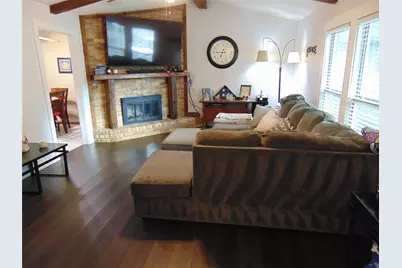 5420 Kings Manor Drive, Lake Dallas, TX 75065 - Photo 6