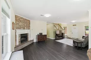 2230 Lake Coves Dr, Flower Mound, TX 75022 - Photo 4