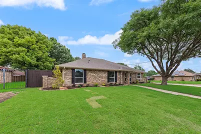 2701 Lawndale Drive, Plano, TX 75023 - Photo 2