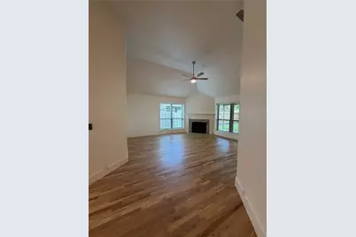 4527 Wescott Drive, Grand Prairie, TX 75052 - Photo 8