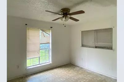 2666 Kellogg Avenue, Dallas, TX 75216 - Photo 6