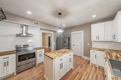 306 Davis Street, Weatherford, TX 76086 - Photo 10