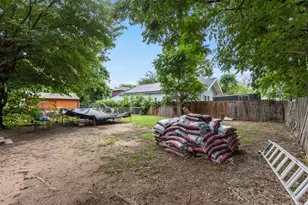 3227 Spring Ave, Dallas, TX 75215 - Photo 10