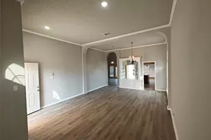8504 Pebblebrook Dr, Frisco, TX 75034 - Photo 2