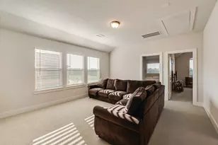 1112 E Hidden Lks Dr, DeSoto, TX 75115 - Photo 26