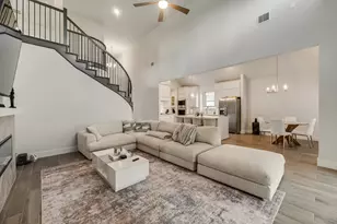 1112 E Hidden Lks Dr, DeSoto, TX 75115 - Photo 10