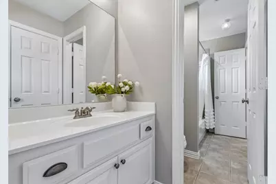 9041 Crockett Drive, Lantana, TX 76226 - Photo 16