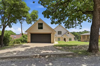 6107 Grande Cove Court, Granbury, TX 76049 - Photo 2