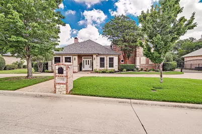 2008 Cains Lane, Mansfield, TX 76063 - Photo 2