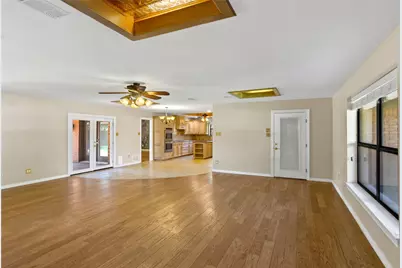 509 NW Mound Street, Burleson, TX 76028 - Photo 6