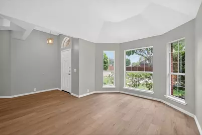 4045 Desert Mountain Drive, Plano, TX 75093 - Photo 6