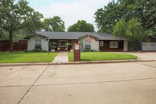 609 Hillside Rd, Colleyville, TX 76034 - Photo 1