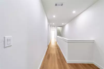816 Lambert Street, Dallas, TX 75203 - Photo 10