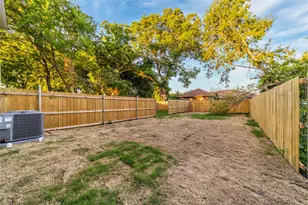 816 Lambert St, Dallas, TX 75203 - Photo 32