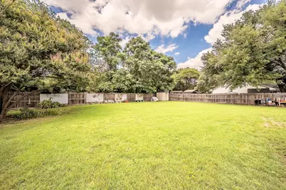 5004 Blackstone Drive, River Oaks, TX 76114 - Photo 8