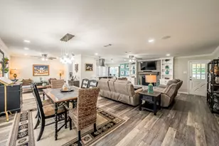 5004 Blackstone Dr, River Oaks, TX 76114 - Photo 2