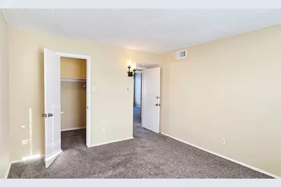 220 Village North Drive, Richardson, TX 75081 - Photo 10