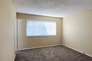 220 Village N Dr, Richardson, TX 75081 - Photo 14