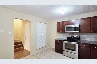 220 Village North Drive, Richardson, TX 75081 - Photo 2