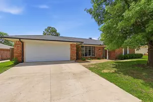 4314 Steeplechase Trail, Arlington, TX 76016 - Photo 2