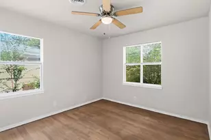 2125 Huntington Dr, Arlington, TX 76010 - Photo 14
