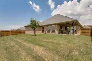 3912 Kensington Dr, Sanger, TX 76266 - Photo 24