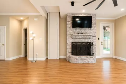 609 Trails End Court, Hurst, TX 76054 - Photo 6