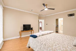 609 Trails End Ct, Hurst, TX 76054 - Photo 16