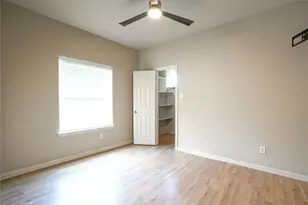 609 Trails End Ct, Hurst, TX 76054 - Photo 26